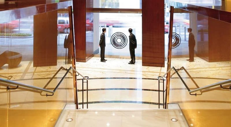 The Landmark Mandarin Oriental Hong Kong 4
