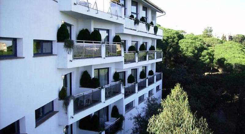 Hotel Garbí photo 1