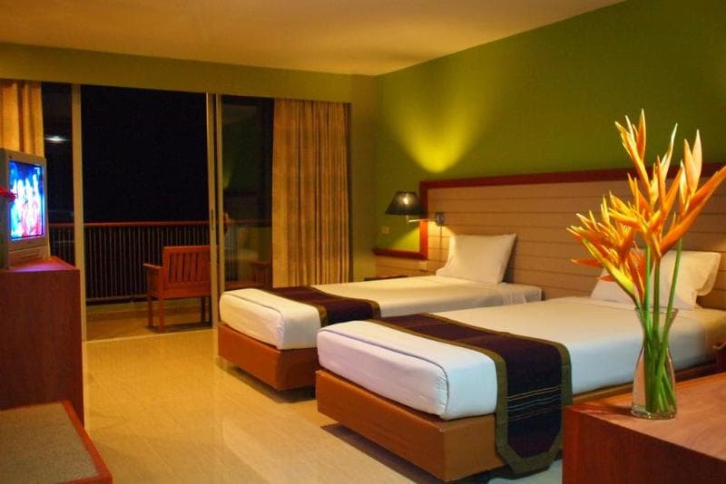 Long Beach Cha Am Resort 3