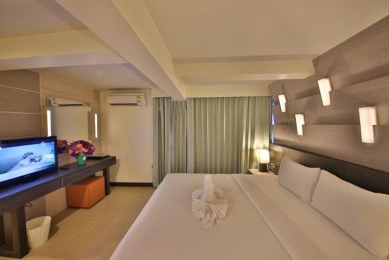 Sunshine Hotel & Residences 5