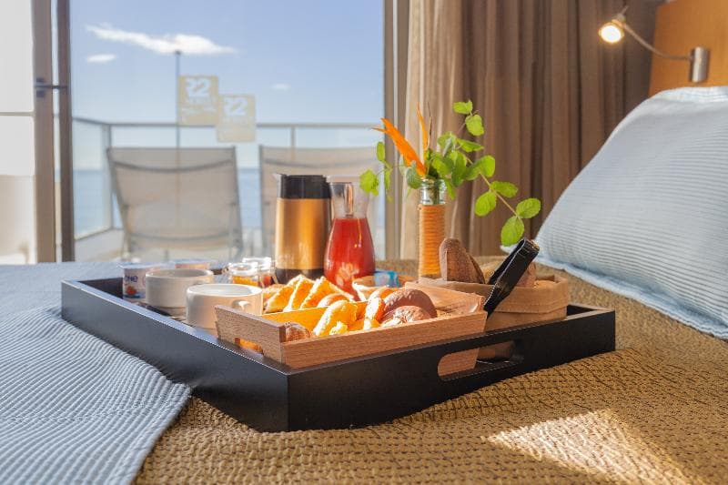R2 Romantic Fantasia Suites Design Hotel & Spa 5