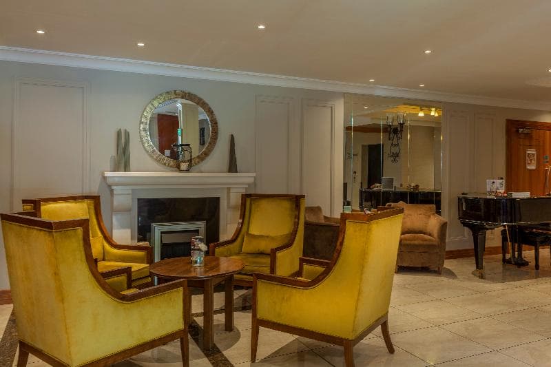 Malone Lodge Hotel & Apartments photo 1