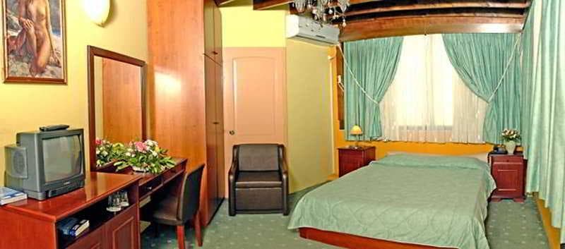 Lesvos Inn Resort Hotel & Spa 2