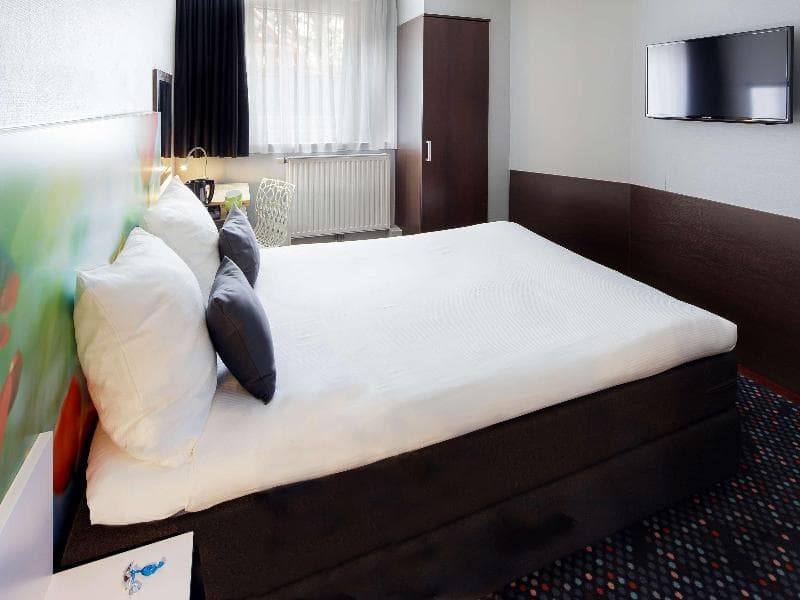 Ibis Styles Amsterdam City photo 1