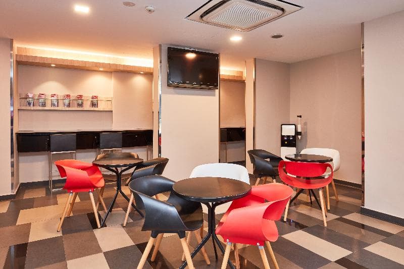 Ibis Budget Singapore Ruby 5