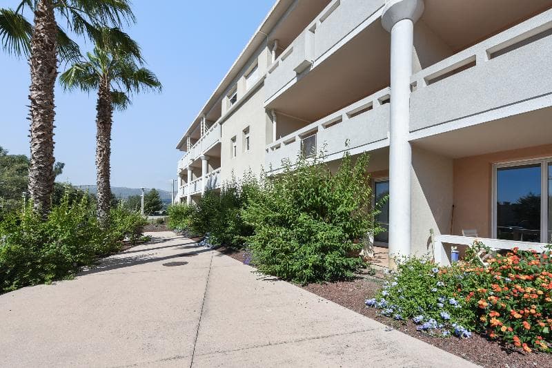 Zenitude Hotel-Residences Toulon Six Fours 4