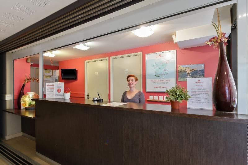 Zenitude Hotel-Residences Toulon Six Fours 5
