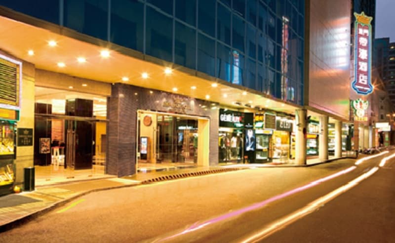 Emperor Hotel 3