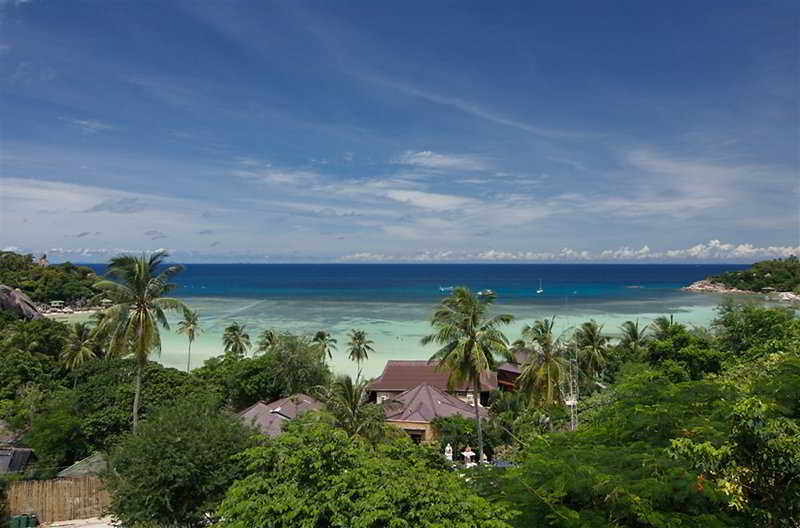 Ko Tao Resort main