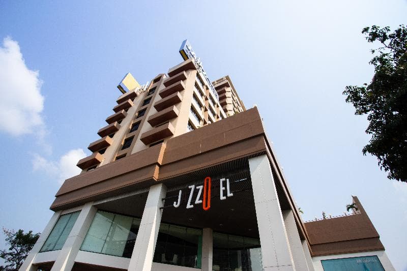 Jazzotel 4