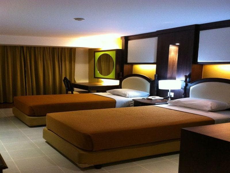 Ebina House 4