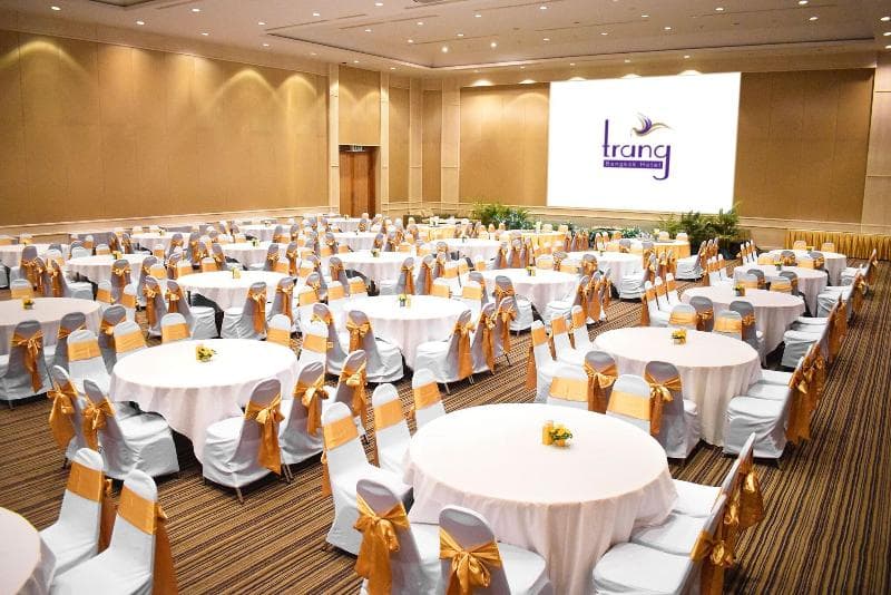 Trang Hotel Bangkok 5