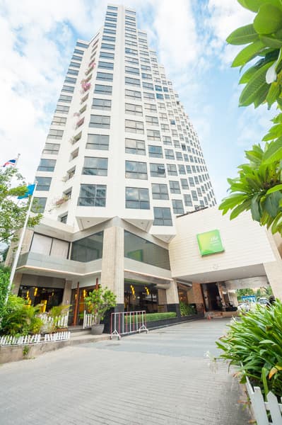 The Seasons Pattaya photo 1