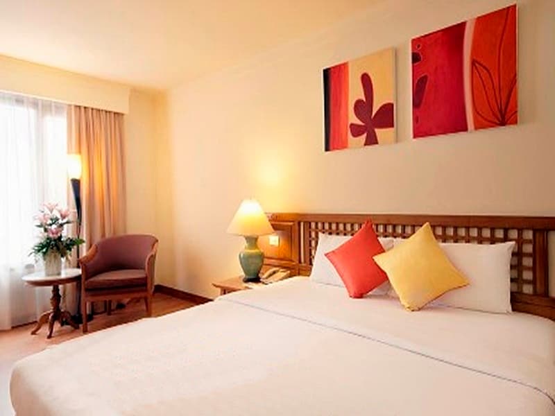 Silom Serene 5