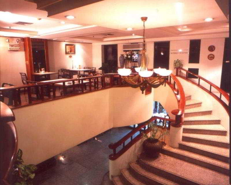 White Palace main