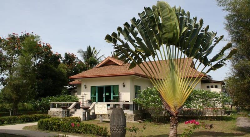 Beringgis Beach Resort & Spa main