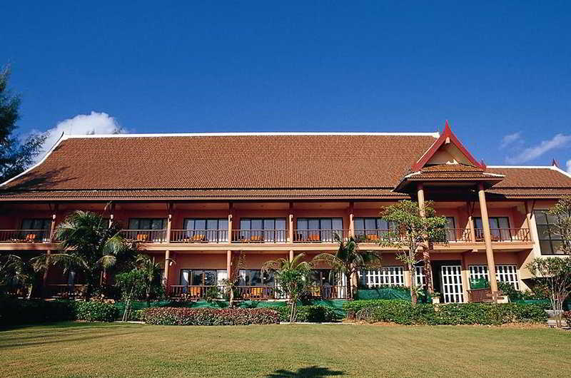 Lanta Casuarina Beach Resort photo 1