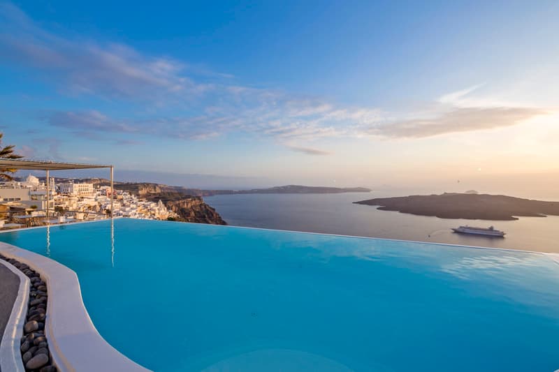 Cosmopolitan Suites - Adults Only 3