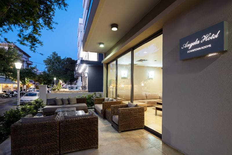 Angela Hotel Downtown Rooms 4