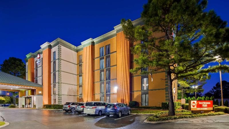 Best Western Plus Galleria Inn & Suites 5