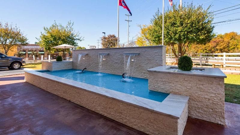 Best Western Plus Galleria Inn & Suites photo 1
