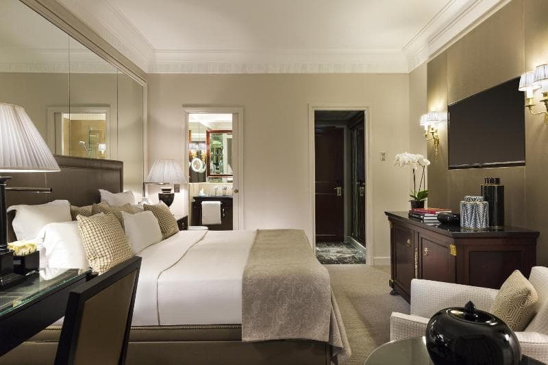 Hotel Francois 1er 4