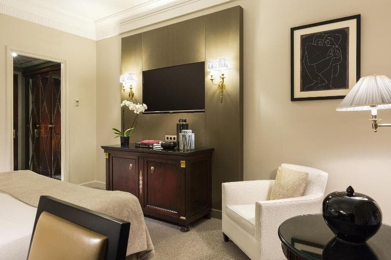 Hotel Francois 1er 5