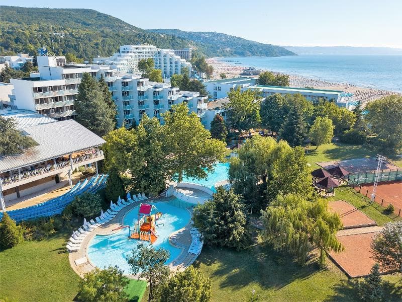 Hotel Sandy Beach photo 1
