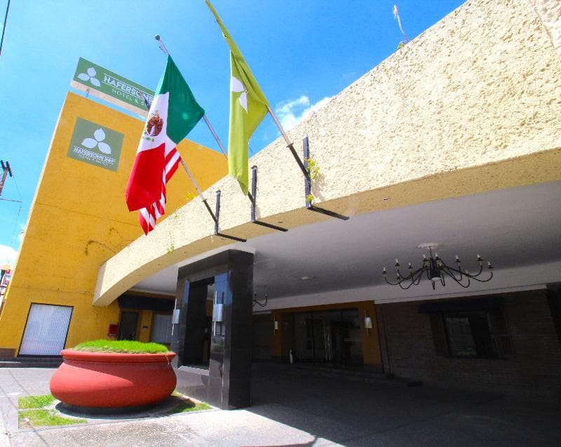Hafersons Inn Hotel & Suites photo 1