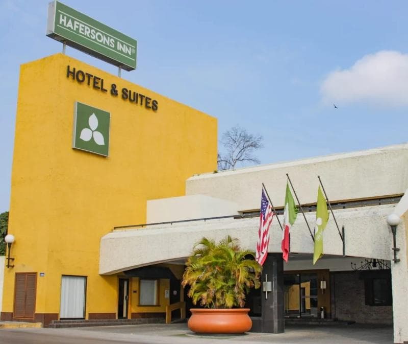 Hafersons Inn Hotel & Suites 2