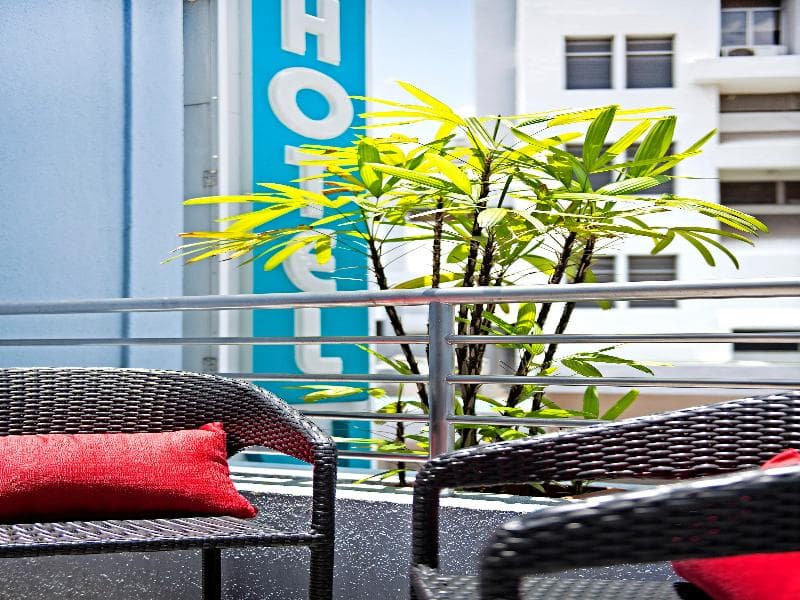 Hotel 81 - Elegance 4