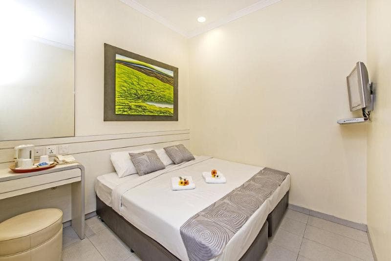 Hotel 81 - Elegance 5