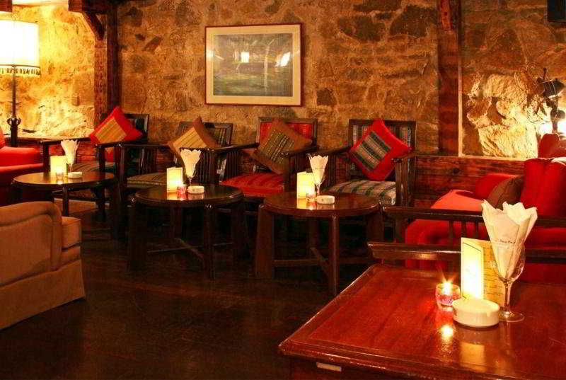 Dalat Palace Luxury Hotel & Golf Club 3