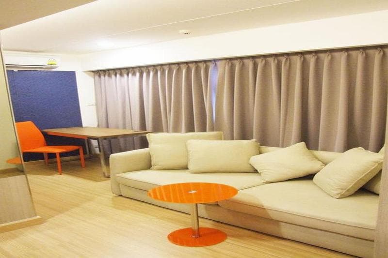 Grand Tower Inn Sathorn 5