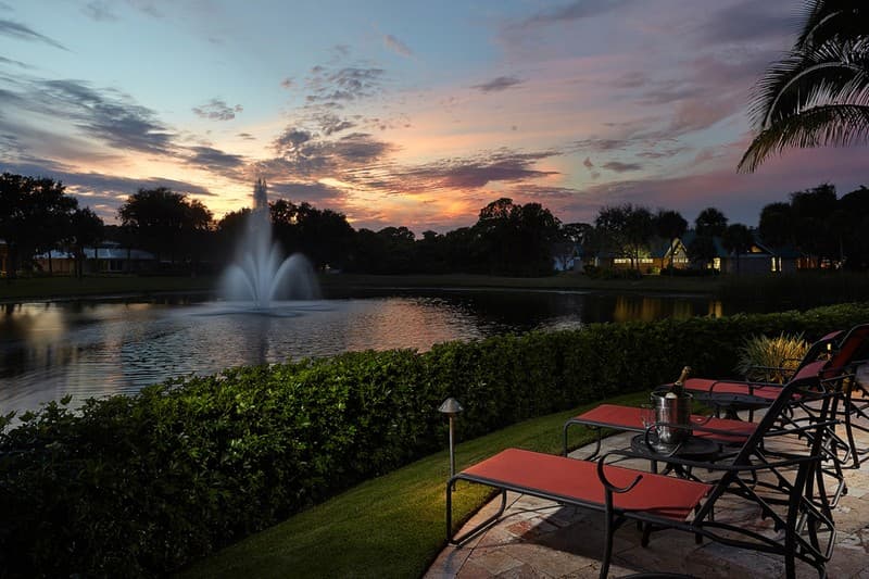 Inn At Pelican Bay 2