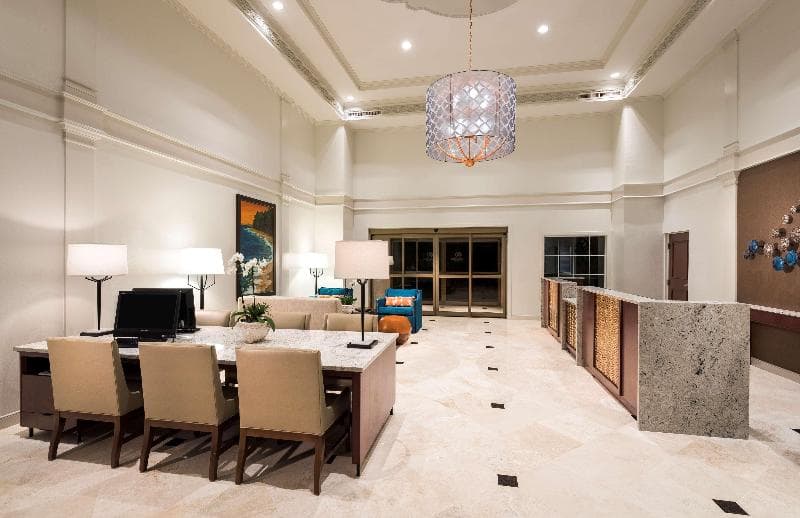 DoubleTree Suites by Hilton Hotel Naples 4