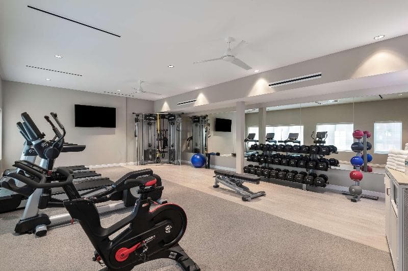 DoubleTree Suites by Hilton Hotel Naples 5