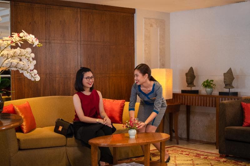 Court Wing Hotel Sukhumvit Bangkok photo 1