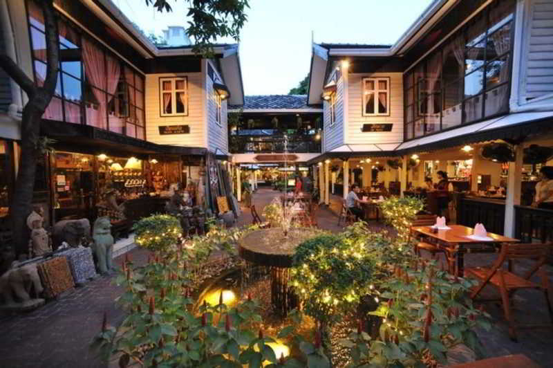 Silom Village Inn photo 1