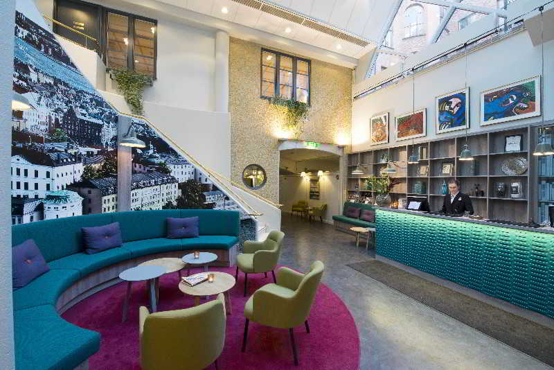 Central Hotel 2