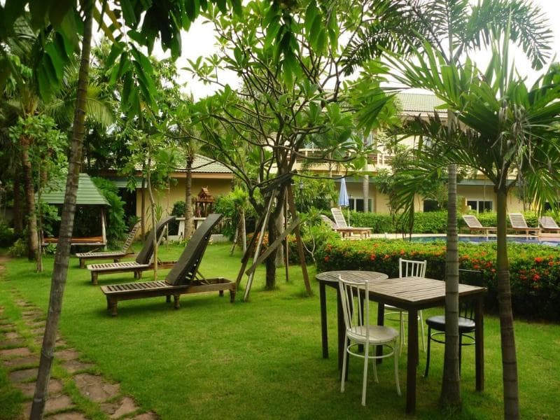 Bacchus Home Resort 5