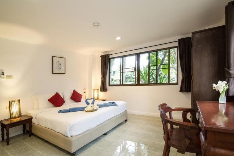 Dolphin Bay Resort 4