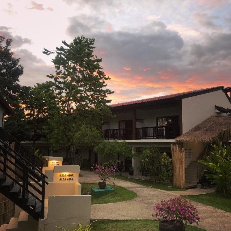 Palm Galleria Resort 5