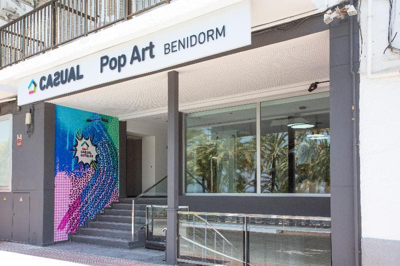 Casual Pop Art Benidorm photo 1