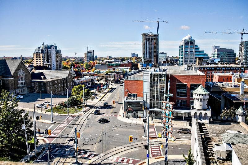Crowne Plaza Kitchener-Waterloo 4