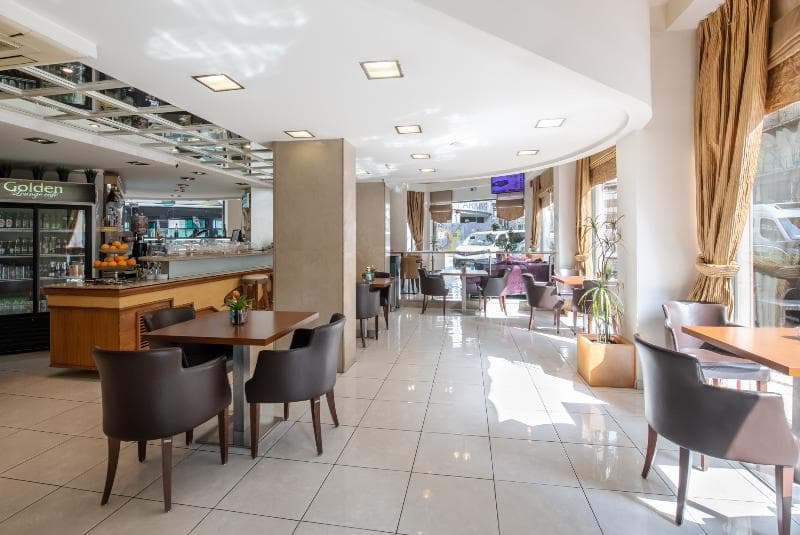 Golden City Hotel photo 1