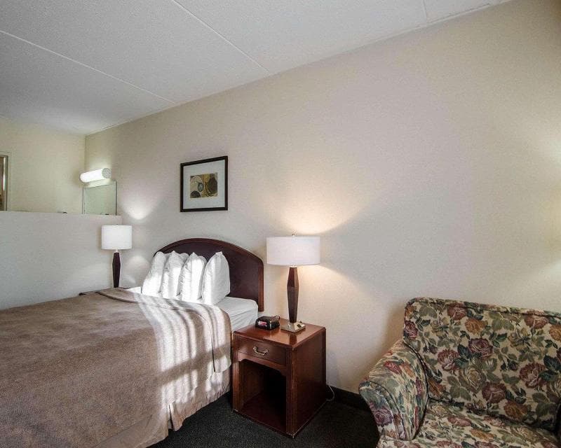 Quality Hotel Regina 4