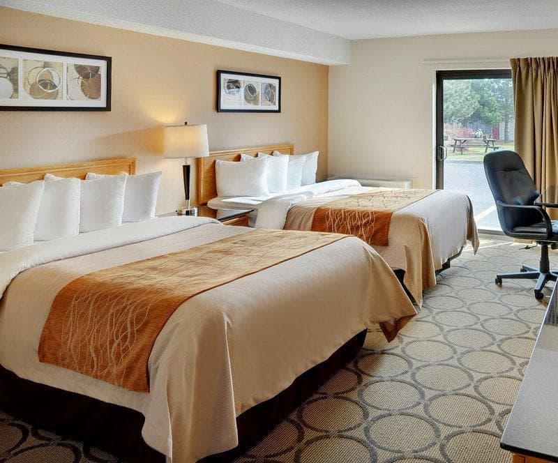 Comfort Inn Sudbury South End photo 1