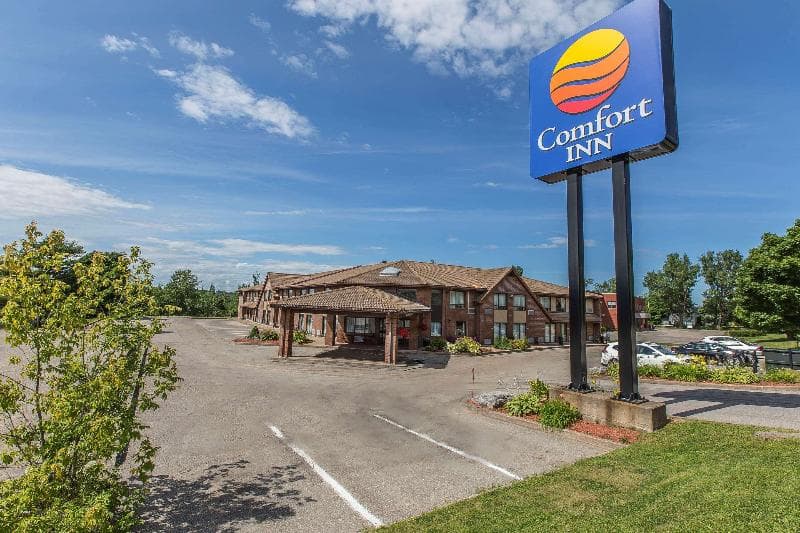 Comfort Inn Sydney 4
