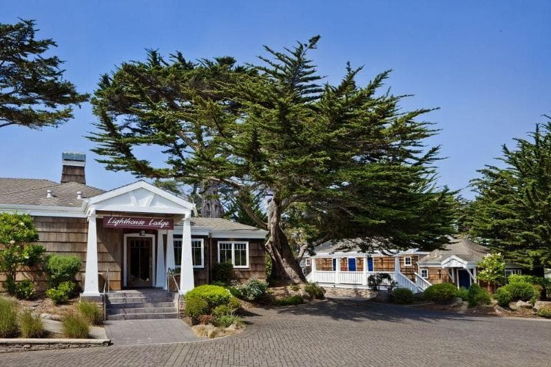 Lighthouse Lodge & Cottages 3